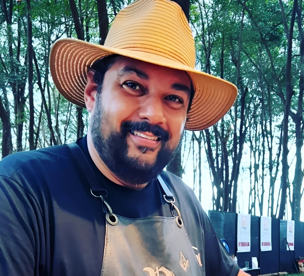 Neto Kawai, responsável pela estação de carne bovina da região Sul